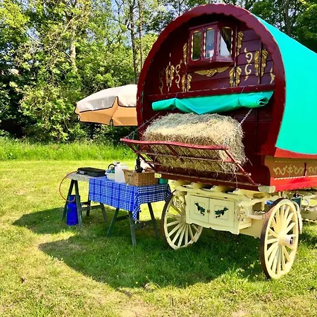 Romany Bow Gypsy Wagon @ Tin And Canvas Glamping, Pickering