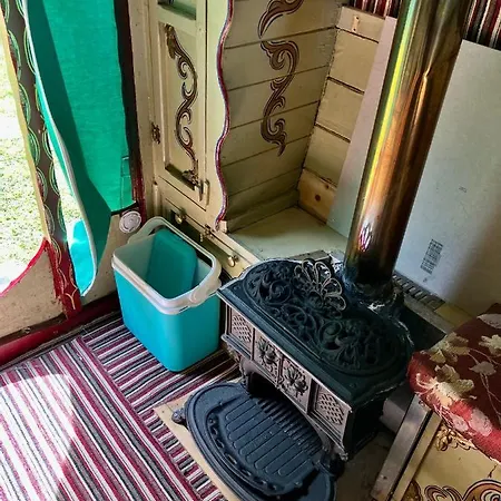 Romany Bow Gypsy Wagon @ Tin And Canvas Glamping, * Pickering