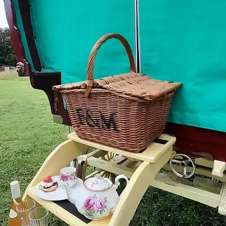 Campsite Romany Bow Gypsy Wagon @ Tin And Canvas Glamping,